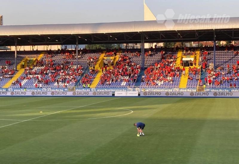 Zagrijavanje na Grbavici - Navijači Veleža stigli na Grbavicu 